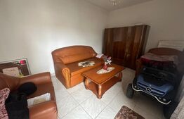 Imobil cu 12 camere/2 spatii comerciale, 210/283 mp, zona-semicentrala