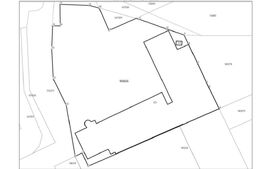 Ansamblu industrial și de birouri de vânzare cu chiriași existenți