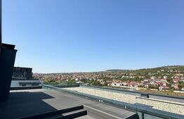 Penthouse 4 camere, finisat, zona Semicentrala