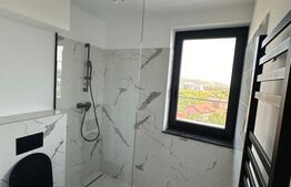 Penthouse 4 camere, finisat, zona Semicentrala