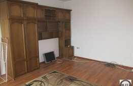 De vanzare 1 camera, 35 mp, decomandat, la cateva minute de LIDL! Cu parcare!