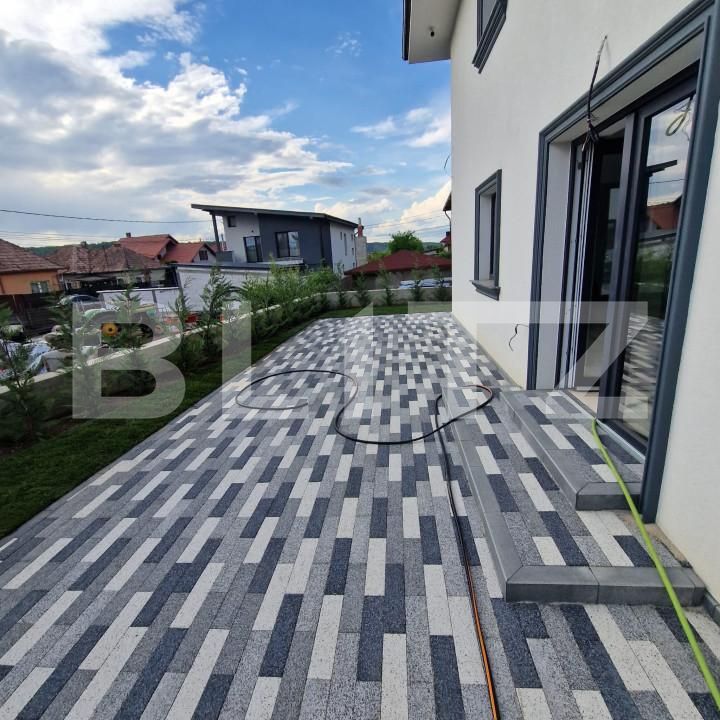 Casa de vânzare 4 camere Apahida - 163053CV | BLITZ Cluj-Napoca | Poza1