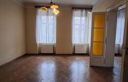 Apartament in vila, 4 camere, 300 mp, D+E+M, zona ultracentrala
