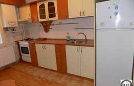 3 camere, 70 mp, decomandat, zona strazii Gheorghe Dima