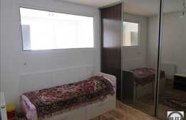 Vanzare apartament 3 camere, 49 mp, parcare, boxa, zona strazii Maramuresului