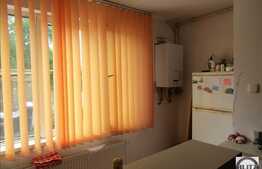 Vanzare apartament 3 camere, 49 mp, parcare, boxa, zona strazii Maramuresului