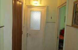 Vanzare apartament 3 camere, 65 mp, decomandat, parcare, zona strazii Izlazului