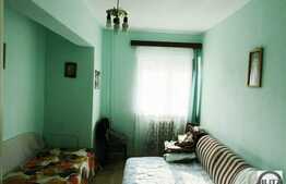 Vanzare apartament 3 camere, 65 mp, decomandat, parcare, zona strazii Izlazului