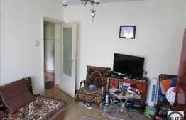 Vanzare apartament 3 camere, 65 mp, decomandat, parcare, zona strazii Izlazului