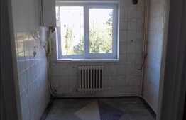 Vanzare apartament 2 camere, 47,80 mp, boxa subsol, zona Aleea Padin