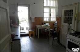 Vanzare 2 camere, 70 mp, terasa 20 mp, zona strazii Horea