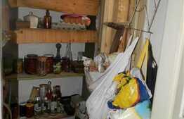 Vanzare 2 camere, 70 mp, terasa 20 mp, zona strazii Horea