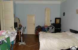 Vanzare 2 camere, 70 mp, terasa 20 mp, zona strazii Horea