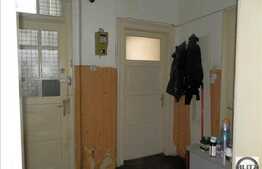 Vanzare 2 camere, 70 mp, terasa 20 mp, zona strazii Horea