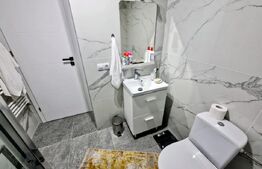Exclusiv ! Apartament modern, 3 camere, 2 bai, garaj, zona centrala Floresti !