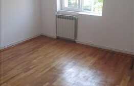 3 camere, 68 mp, decomandat, boxa subsol, zona Bulevardului 1 Decembrie