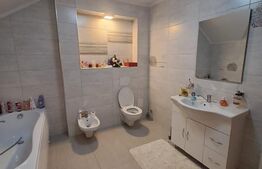 Casa impresionant de frumoasa, Ghimbav