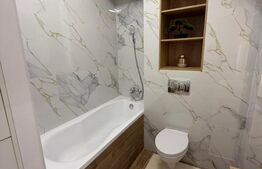 Apartament finisat, 2 camere, nemobilat, parcare, zona Terra