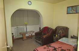 3 camere, 73 mp, decomandat, boxa 10 mp, zona strazii Mehedinti