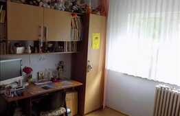 3 camere, 73 mp, decomandat, boxa 10 mp, zona strazii Mehedinti