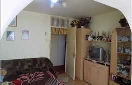 3 camere, 73 mp, decomandat, boxa 10 mp, zona strazii Mehedinti