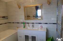 2 camere, 69 mp, decomandat, mobilat, etaj intermediar, parcare, zona Polus