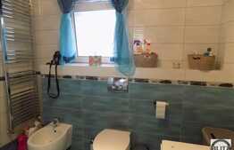 2 camere, 69 mp, decomandat, mobilat, etaj intermediar, parcare, zona Polus