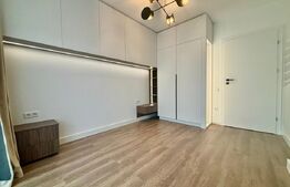 Apartament 2 camere, 50mp, etaj intermediar, parcare, terasa 24mp, zona Eroilor