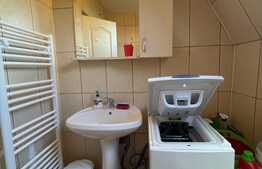 1 camera, 33 mp, parcare,  balcon, A.C., zona UMF