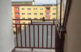 1 camera, 33 mp, parcare,  balcon, A.C., zona UMF