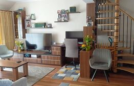 Apartament cu 3 camere, 70 mp, cu 2 parcari in curte privata, zona Campului