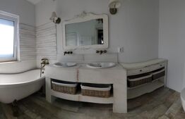 Casa unica in stil mediteranean, 170 mp, 5 camere, zona Andrei Muresanu 