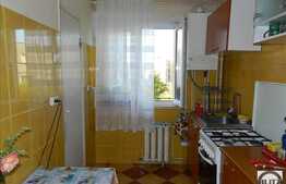 Apartament 4 camere, 78 mp, decomandat, boxa la subsol, zona strazii Mehedinti