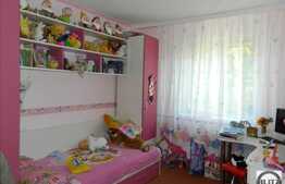 Apartament 4 camere, 78 mp, decomandat, boxa la subsol, zona strazii Mehedinti