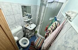 Apartament 3 camere, 44 mp,  zona Astra 