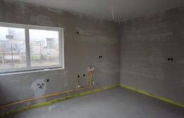 Casa tip duplex, 146 mp utili, teren 400 mp