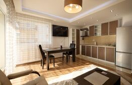 Apartament cu 3 camere, zona Florilor