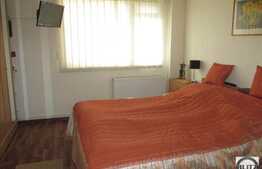De vanzare apartament 2 camere, 50 mp, decomandat, zona Iulius Mall