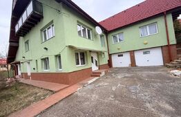 Casa individuala, 546 mp, 8 camere, 2 garaje, 905 mp teren, Feleacu