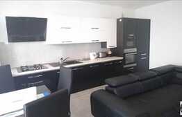 De vanzare apartament 2 camere, 56 mp, terasa, parcare, zona Polus Center !
