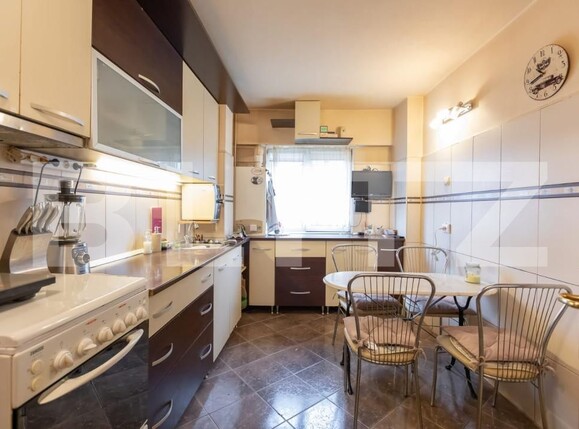 Apartament de vânzare 4 camere Centrul Civic - 163819AV | BLITZ Brașov | Poza24