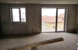 3 camere, 69 mp, imobil nou, loc de parcare, zona Grand Hotel Italia