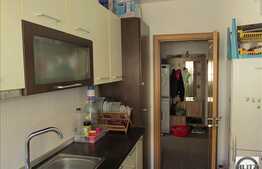 De vanzare apartament decomandat cu 2 camere, 52 mp, zona Florilor! Cu parcare!