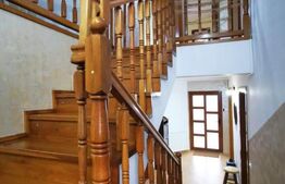 Casa spatioasa cu teren generos de 1450mp