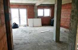 De vanzare apartament cu 4 camere, 119 mp, semifinisat, zona strazii Dealului