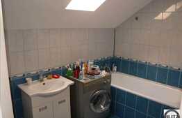 3 camere de vanzare in imobil tip vila din Gheorgheni