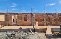 Unitate   de duplex in Chinteni cu teren de 450 mp 