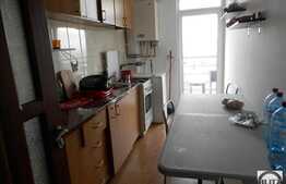 Vanzare apartament cu 3 camere, 75 mp, loc parcare, zona strazii Calea Turzii