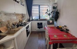 Apartament 2 camere, 52 mp, decomandat, cu parcare, zona Tractoru-Central