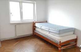 De vanzare apartament 3 camere, 65 mp, decomandat, zona Piata Cipariu